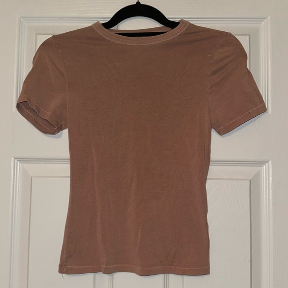 SKIMS Tops - SKIMS Outdoor T-Shirt